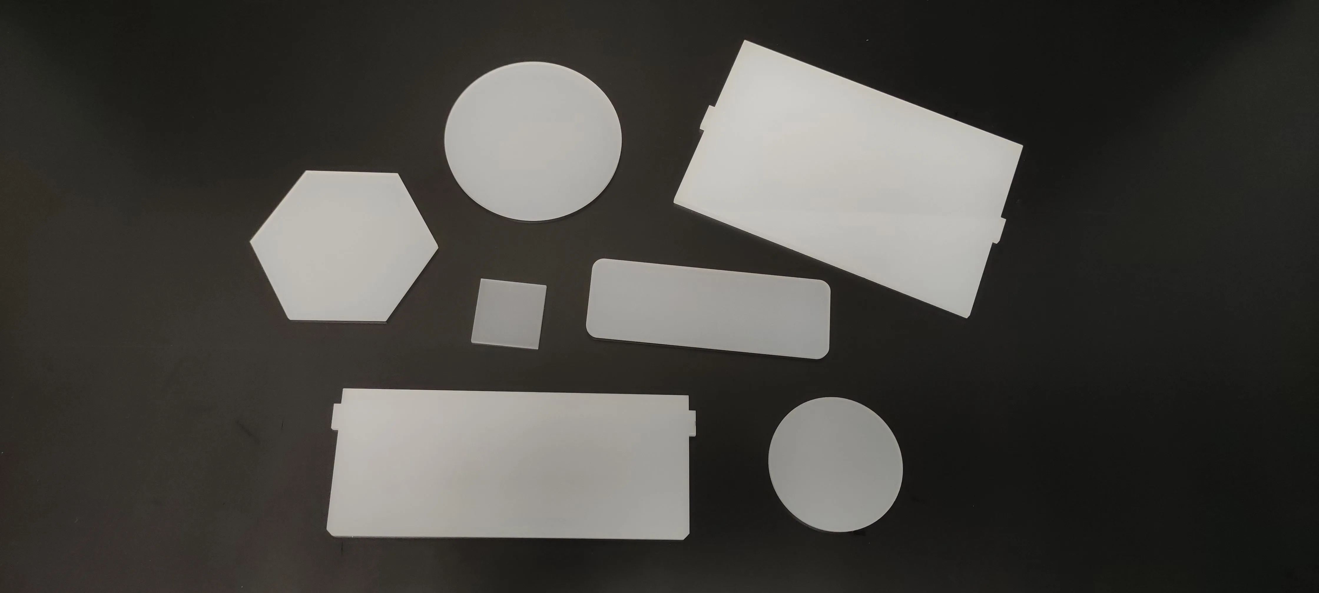 filtre-diffuseur-de-lumiere-translucide-optiques-23-05-2025-e08-5-001143-1