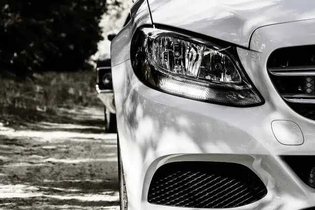 Lentilles et Systèmes Optiques pour Equipementiers Automobiles
