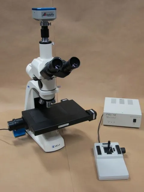 microscope-motorise-microscope-concept-16-06-2014-e08-5-000839-1