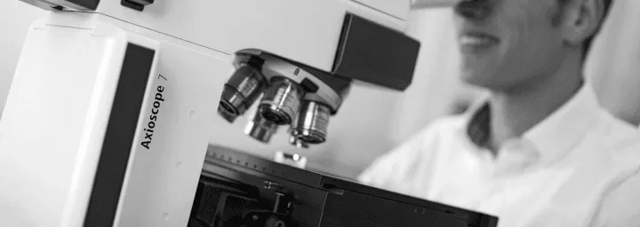 microscope-optique-pour-le-controle-d-amiante-09-04-2026-e08-5-000817-1