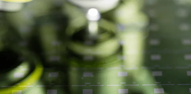 Microscope pour le contrôle de wafer