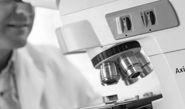 Prix des Microscopes à Fluorescence ZEISS et MEIJI